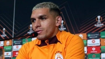 Lucas Torreira'dan Erden Timur'a veda!