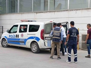 Manisa’da intihara kalkışan şizofren hastası genci polis ikna etti