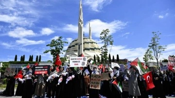 Marmara Üniversitesi İlahiyat Fakültesi öğrencilerinden Filistin'e destek!