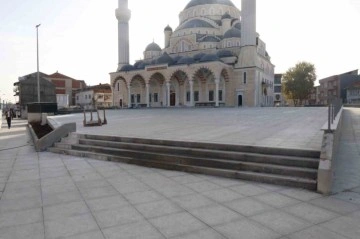 Mehmet Ali Paşa Cami meydan ve otoparkta sona doğru