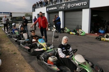 Nazilli go-kart pistinde gençler yarıştı