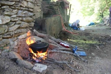 Odun ateşi, artık yokluktan değil keyiften kullanılmaya başladı