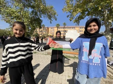 Öğrencilerden Gazze için anlamlı etkinlik