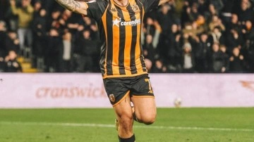 Ozan Tufan'ın golü Hull City'e yetmedi