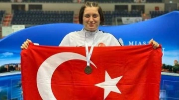 Özel sporculardan, Birleşik Arap Emirlikleri'nde iki madalya