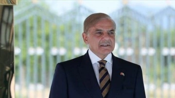 Pakistan'da Şahbaz Şerif ikinci kez başbakan seçildi