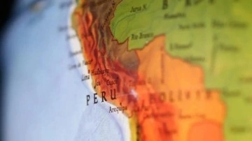 Peru'da feci kaza: Otobüs 200 metre uçuruma yuvarlandı, 23 ölü!