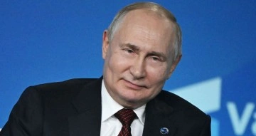 Putin: "Wagner yöneticilerinin cesetlerinde el bombası parçaları bulundu”