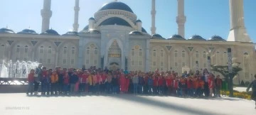 ŞAHİNBEY BELEDİYESİ SARIKAYALI ÇOCUKLARA UNUTAMAYACAKLARI BİR GÜN YAŞATTI