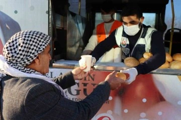 Şanlıurfa Büyükşehir’den çorba ikramı