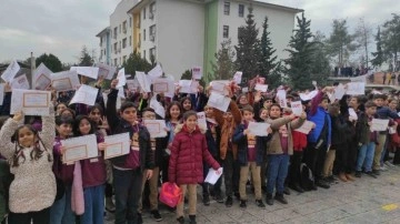 Şanlıurfa’da 747 bin öğrenci karne heyecanı yaşadı