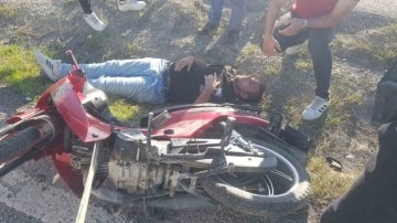 Seyir halindeyken motosikletten düştü