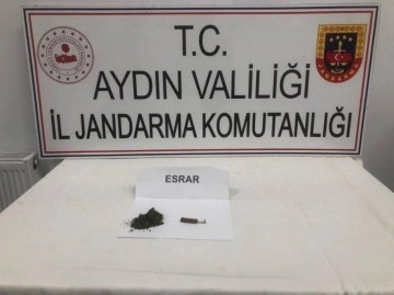 Söke’de şüpheli şahısların üzerinde uyuşturucu ele geçirildi