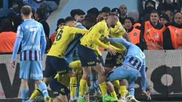 Tam 15 futbolcu PFDK'ya sevk edilecek. Olaylı Trabzonspor Fenerbahçe maçının raporu hazırlandı