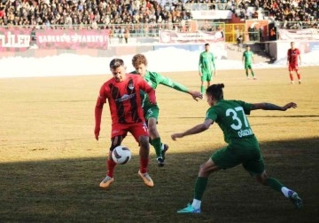 TFF 2. Lig: Vanspor FK: 3 - Serik Belediyespor: 1