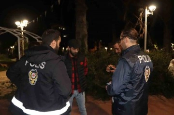 Tokat’ta polis ekiplerinden şok uygulama