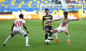 Trendyol Süper Lig: MKE Ankaragücü: 0 - Kayserispor: 0 (İlk yarı)