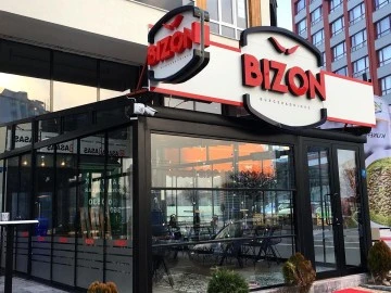 Türkiye'de bir ilk: Fast-Food Restoranları Yapay Zekâ ile nasıl daha iyi hizmet sunuyor?