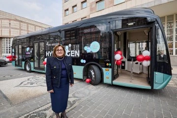 TÜRKİYE’NİN İLK HİDROJENLİ OTOBÜSÜ GAZİANTEP YOLLARINDA!   