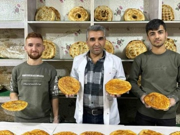 Van’ın meşhur çöreği artık Yüksekova’da