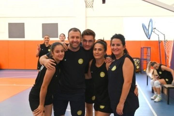 Voleybol Başantrenörü Doğançay yeni sezon hazırlıklarını değerlendirdi